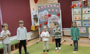 Dzień Babci i Dziadka w grupie Żabki - Zdjęcie 20