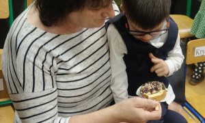 Dzień Babci i Dziadka w grupie Żabki - Zdjęcie 41