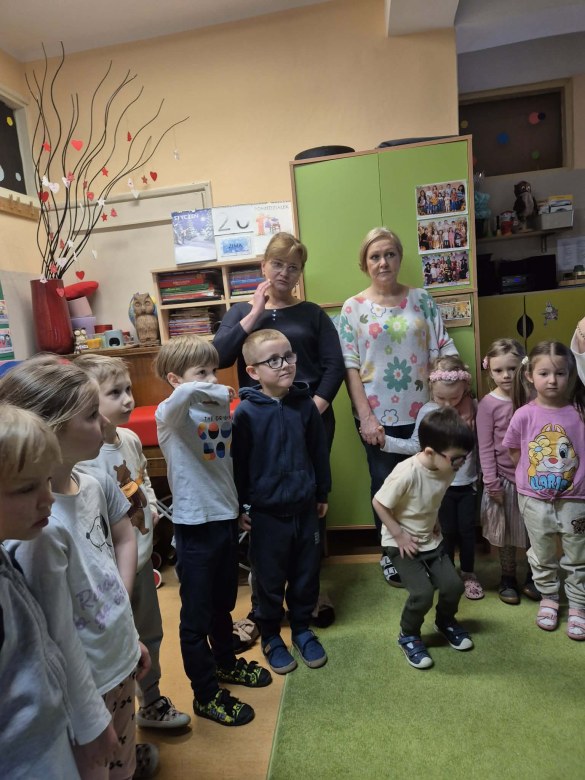 Kino Sferyczne w Przedszkolu - Zdjęcie 5