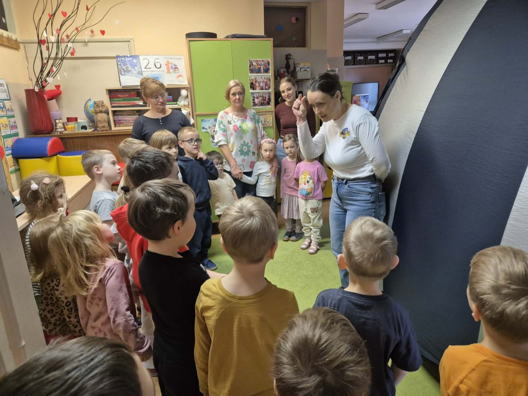 Kino Sferyczne w Przedszkolu - Zdjęcie 47