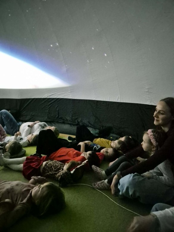 Kino Sferyczne w Przedszkolu - Zdjęcie 48