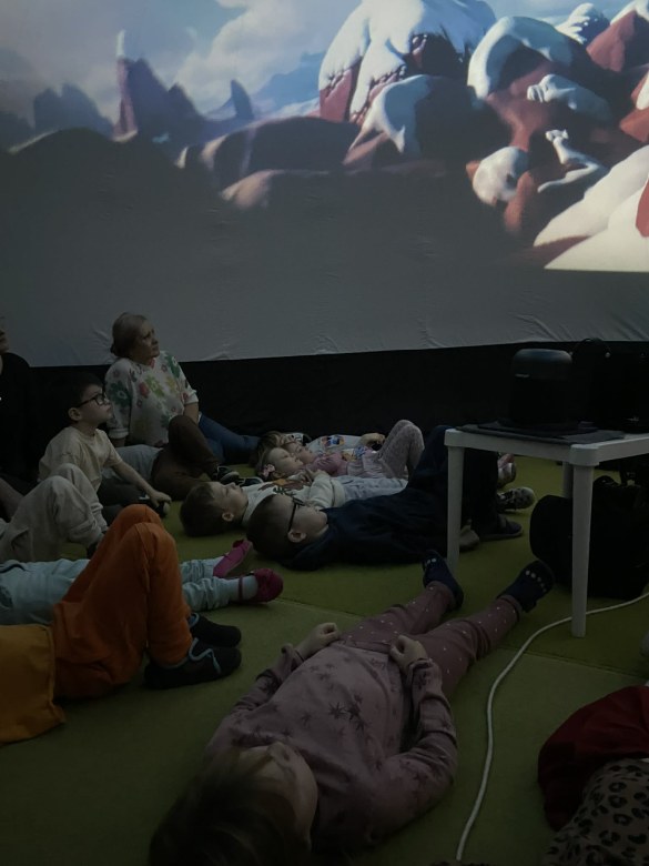 Kino Sferyczne w Przedszkolu - Zdjęcie 90
