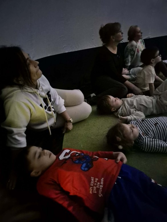 Kino Sferyczne w Przedszkolu - Zdjęcie 19