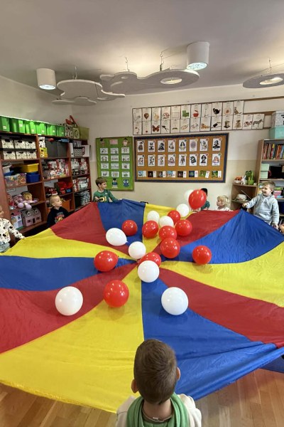 Żabki: Listopad 2025