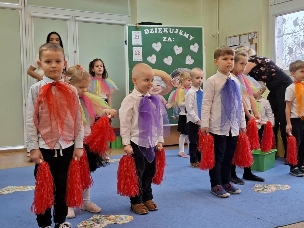 Dzień Babci i Dziadka w grupie Misie - Zdjęcie 10