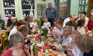 Dzień Babci i Dziadka w grupie Misie - Zdjęcie 14