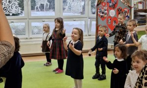 Dzień Babci i Dziadka w grupie Sówki - Zdjęcie 5