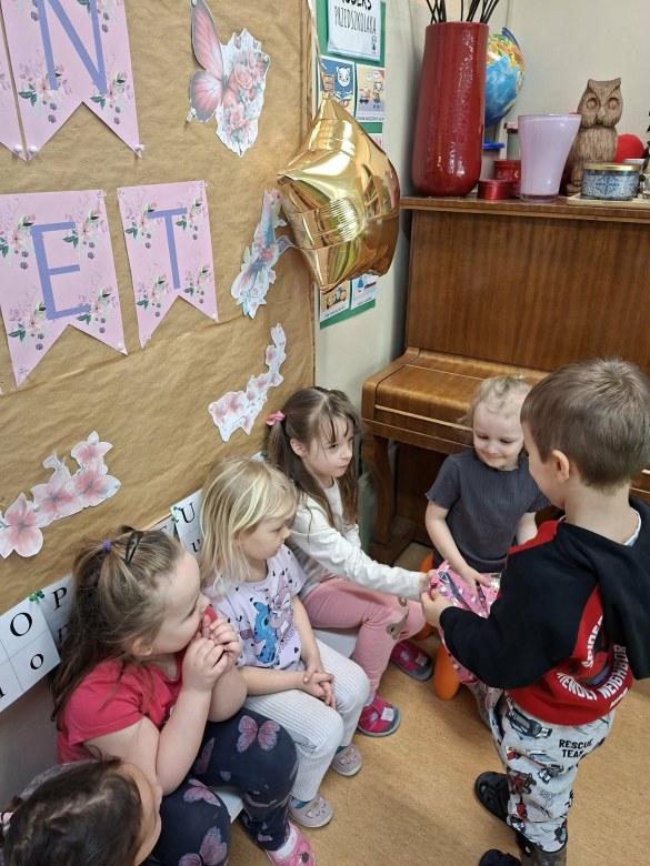 Sówki: Dzień Kobiet - Zdjęcie 16