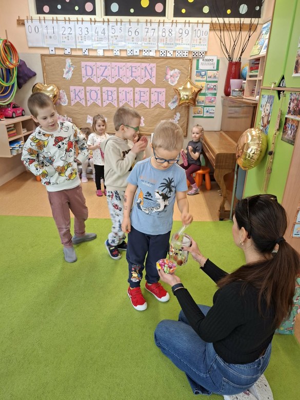 Sówki: Dzień Kobiet - Zdjęcie 36