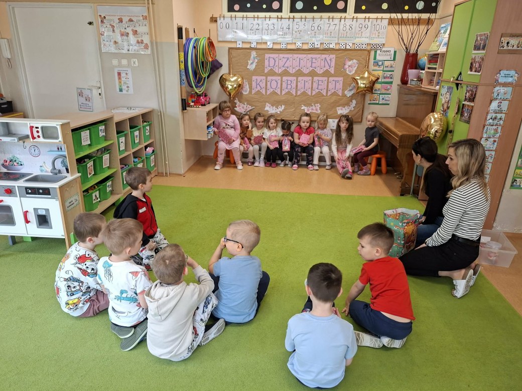 Sówki: Dzień Kobiet - Zdjęcie 37