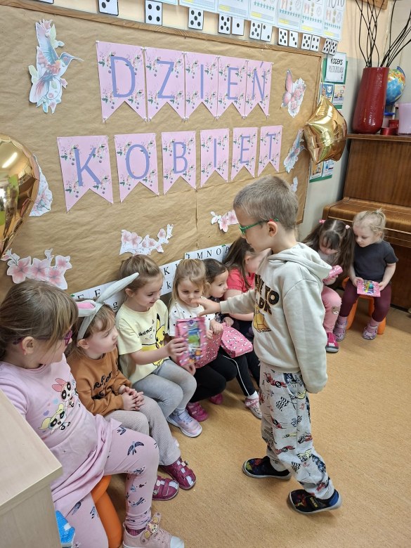 Sówki: Dzień Kobiet - Zdjęcie 40