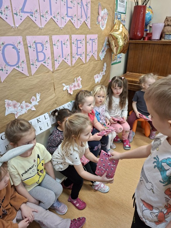 Sówki: Dzień Kobiet - Zdjęcie 20