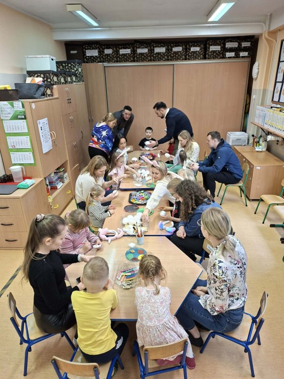 Warsztaty Wielkanocne w grupie Sówki - Zdjęcie 40
