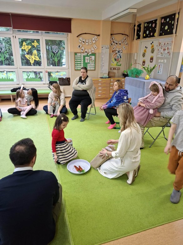 Warsztaty Wielkanocne w grupie Sówki - Zdjęcie 6