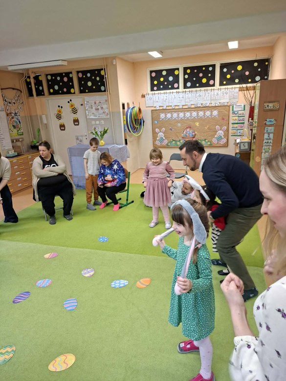 Warsztaty Wielkanocne w grupie Sówki - Zdjęcie 12