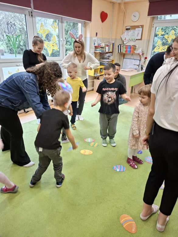 Warsztaty Wielkanocne w grupie Sówki - Zdjęcie 10