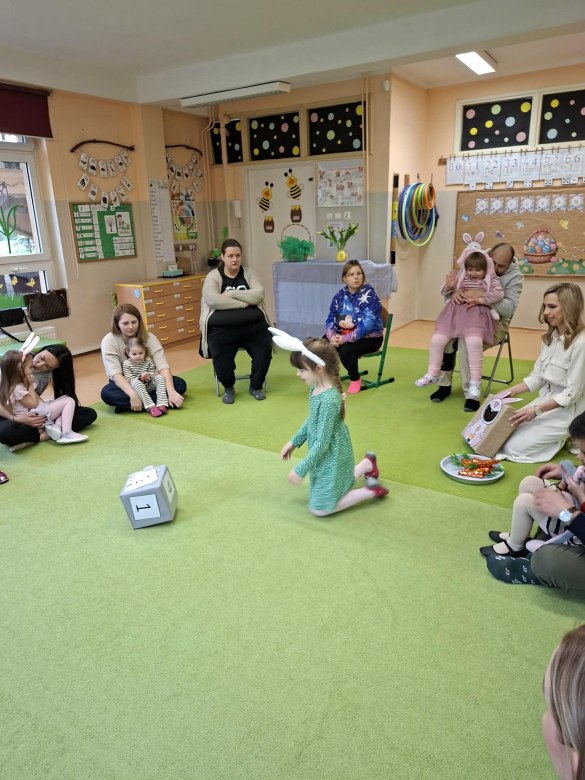 Warsztaty Wielkanocne w grupie Sówki - Zdjęcie 15