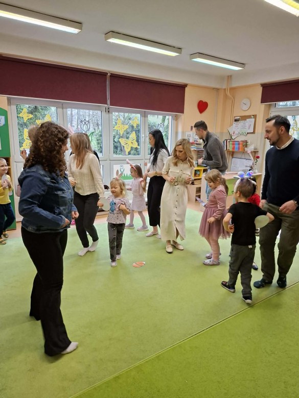 Warsztaty Wielkanocne w grupie Sówki - Zdjęcie 29