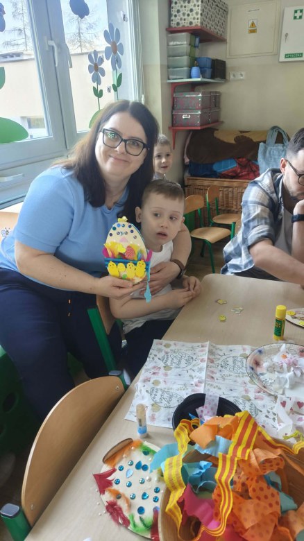 Warsztaty Wielkanocne w grupie Żabki - Zdjęcie 23