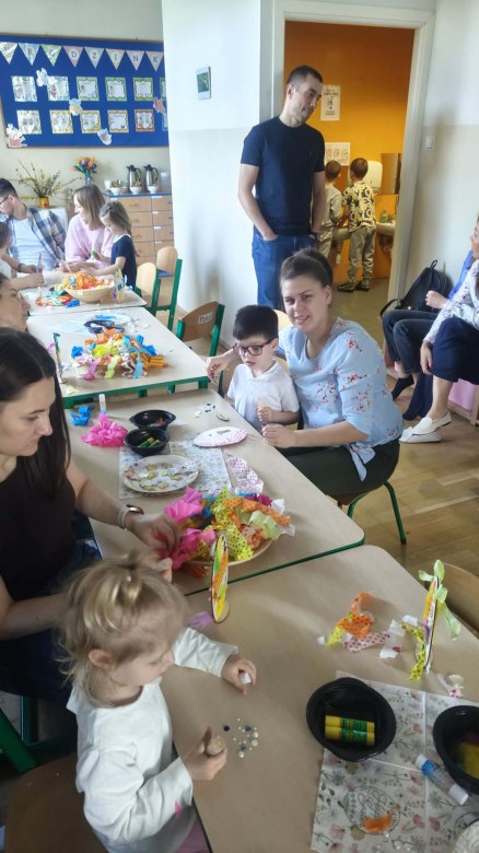 Warsztaty Wielkanocne w grupie Żabki - Zdjęcie 47