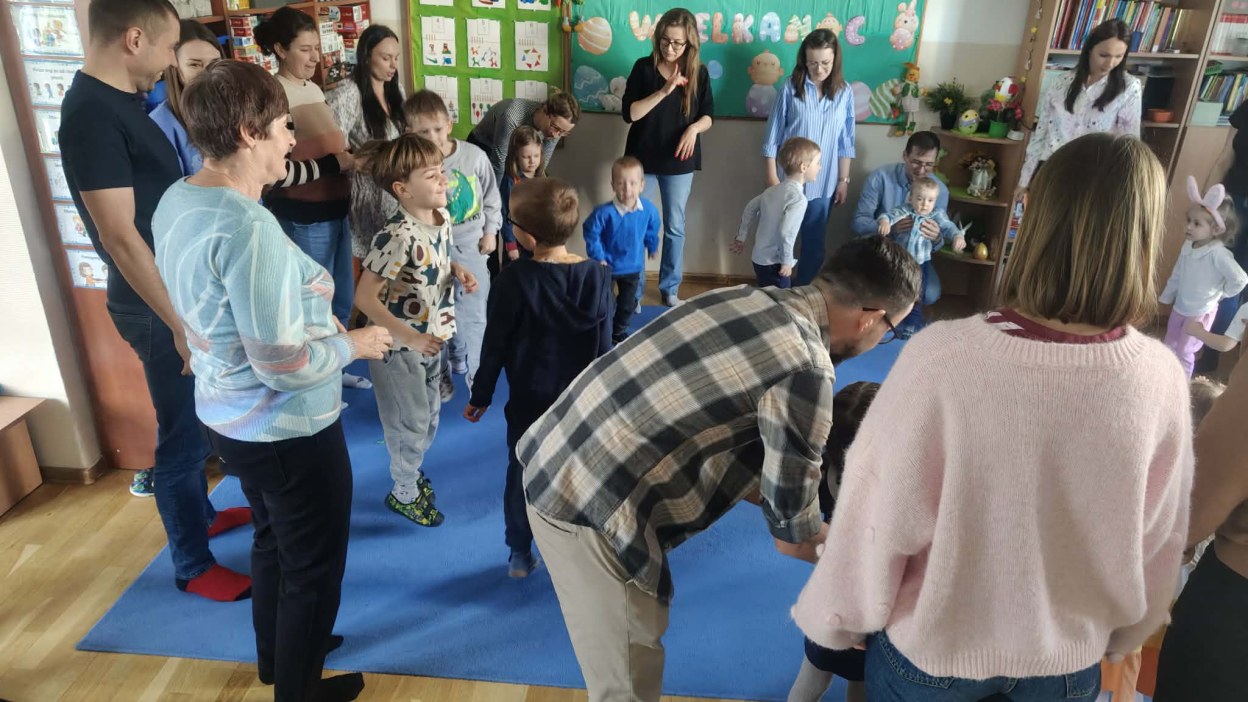 Warsztaty Wielkanocne w grupie Żabki - Zdjęcie 35