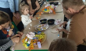 Warsztaty Wielkanocne w grupie Żabki - Zdjęcie 27