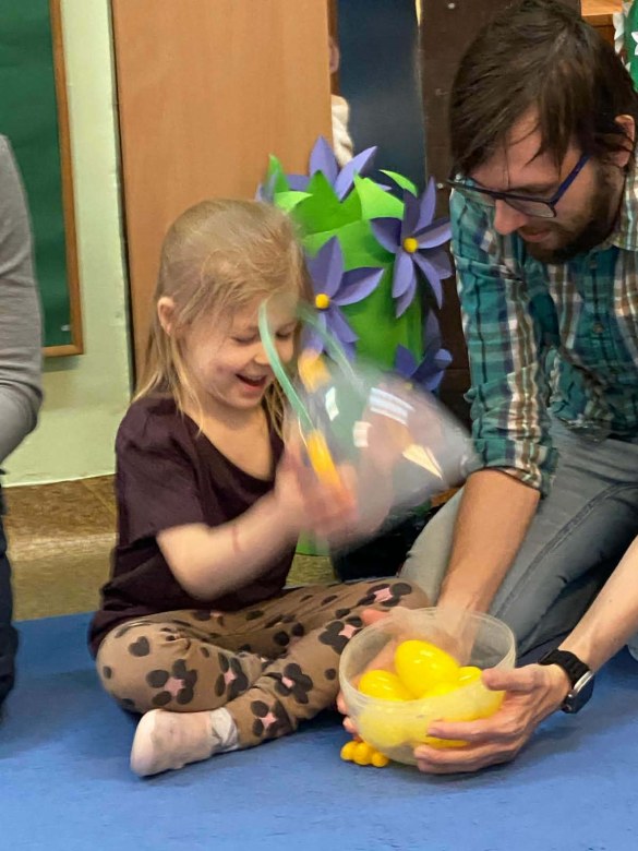 Warsztaty Wielkanocne w grupie Misie - Zdjęcie 63