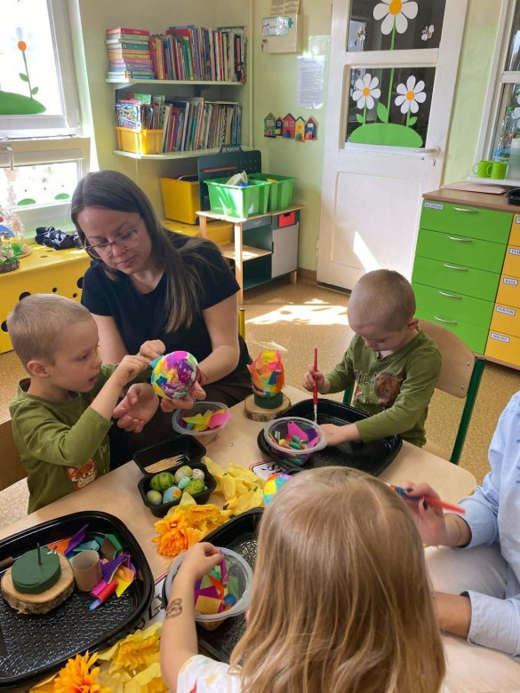 Warsztaty Wielkanocne w grupie Misie - Zdjęcie 65