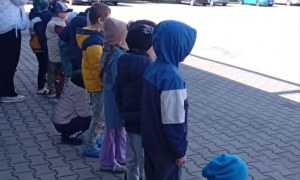 Wyjazd dzieci 6-letnich do jednostki Straży Pożarnej - Zdjęcie 3