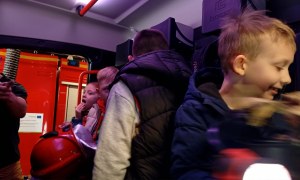 Wyjazd dzieci 6-letnich do jednostki Straży Pożarnej - Zdjęcie 11