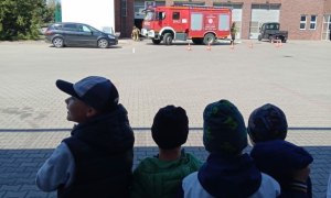 Wyjazd dzieci 6-letnich do jednostki Straży Pożarnej - Zdjęcie 29