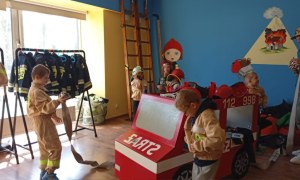 Wyjazd dzieci 6-letnich do jednostki Straży Pożarnej - Zdjęcie 64