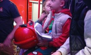 Wyjazd dzieci 6-letnich do jednostki Straży Pożarnej - Zdjęcie 17