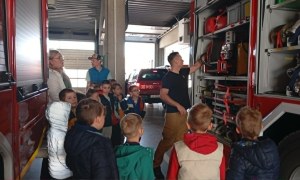 Wyjazd dzieci 6-letnich do jednostki Straży Pożarnej - Zdjęcie 41