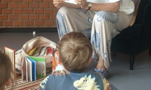 Spotkanie z pisarką Małgorzatą Swędrowską - Zdjęcie 2