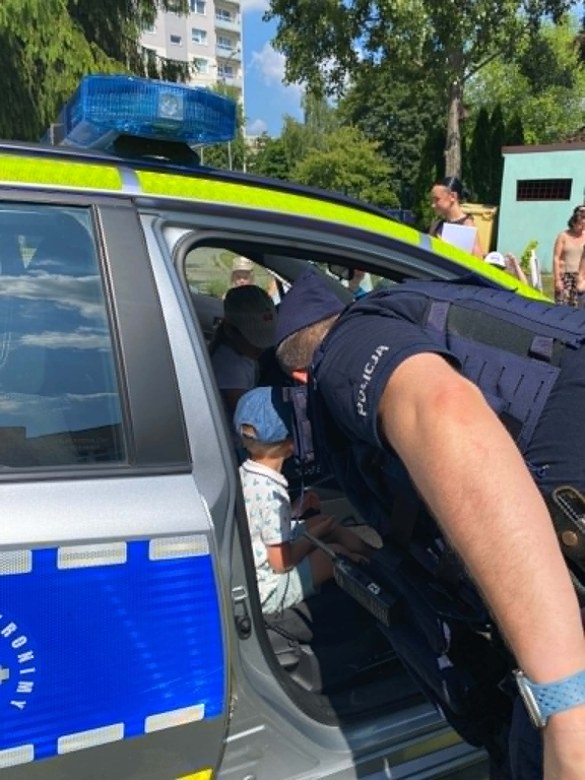 Bezpieczny Przedszkolak- Spotkanie z policjantem - Zdjęcie 67