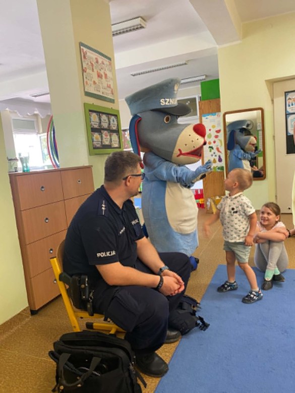 Bezpieczny Przedszkolak- Spotkanie z policjantem - Zdjęcie 120