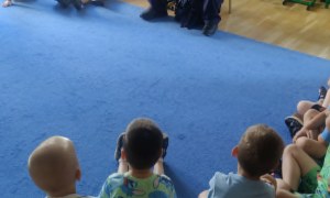 Bezpieczny Przedszkolak- Spotkanie z policjantem - Zdjęcie 23