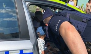 Bezpieczny Przedszkolak- Spotkanie z policjantem - Zdjęcie 67
