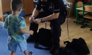 Bezpieczny Przedszkolak- Spotkanie z policjantem - Zdjęcie 68