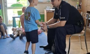 Bezpieczny Przedszkolak- Spotkanie z policjantem - Zdjęcie 85