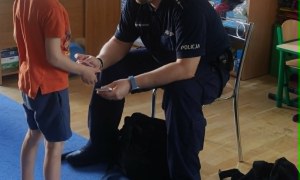 Bezpieczny Przedszkolak- Spotkanie z policjantem - Zdjęcie 99
