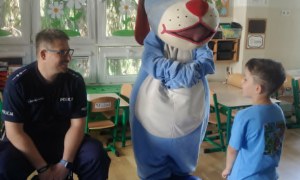Bezpieczny Przedszkolak- Spotkanie z policjantem - Zdjęcie 131