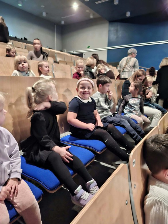 Wyjście do teatru - Zdjęcie 15