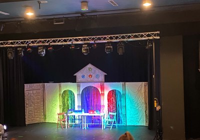 Wyjście do teatru