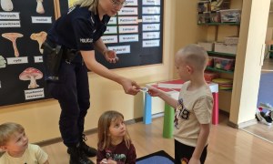 Spotkanie z Panią Policjantką - Zdjęcie 17