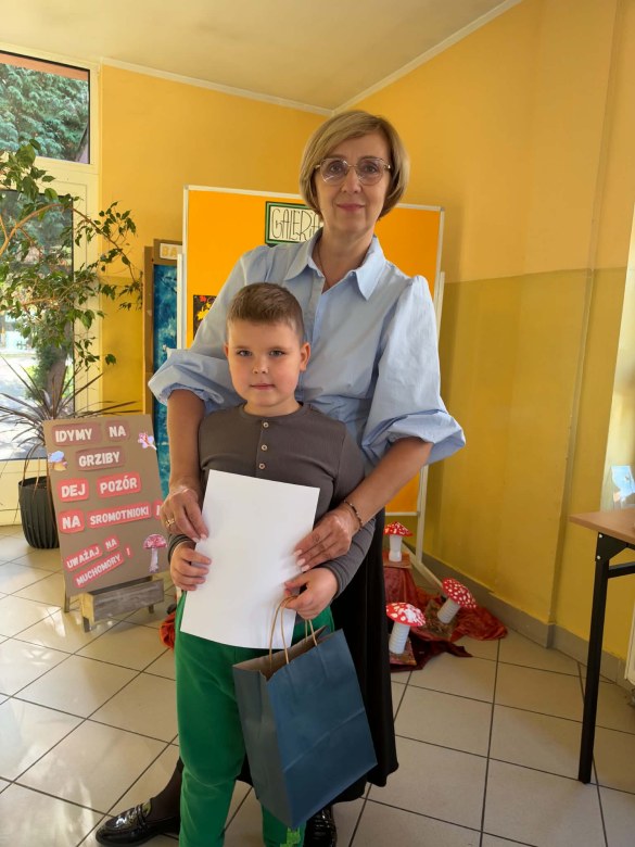 Konkurs na najśmieszniejszą dynię - wręczenie dyplomów - Zdjęcie 8